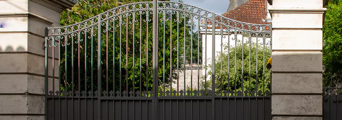 Wooden Swing Gate Repair in Coconut Creek, FL